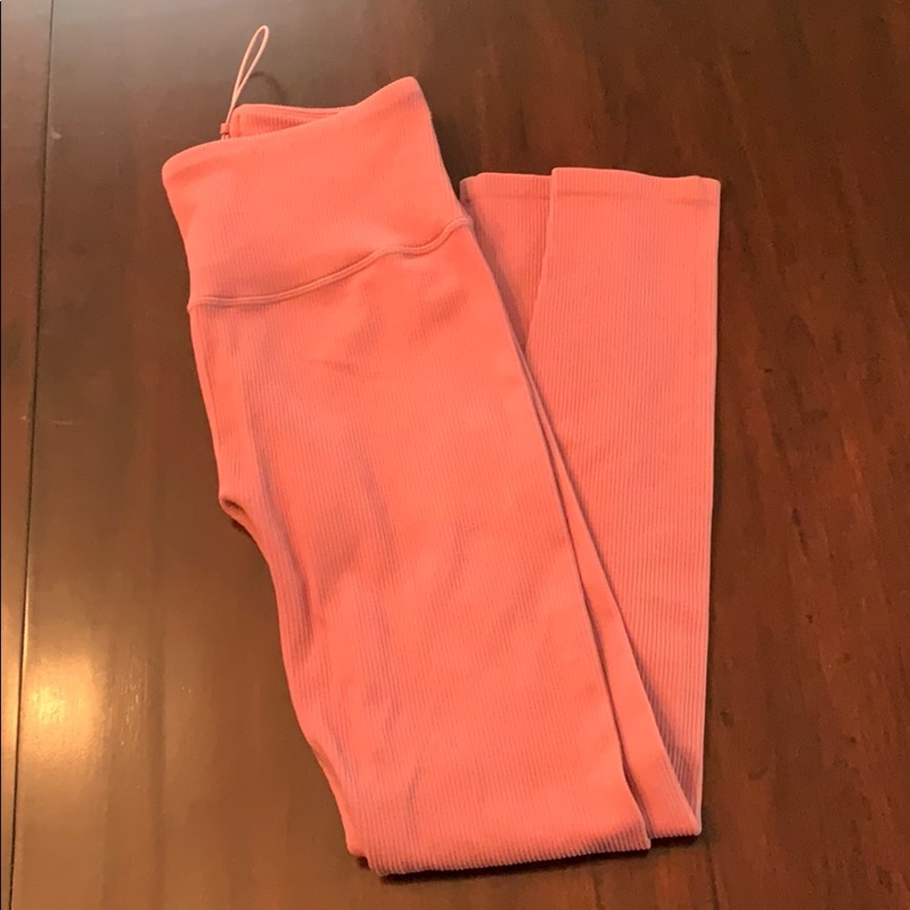 Pink ribbed fabletics leggings
